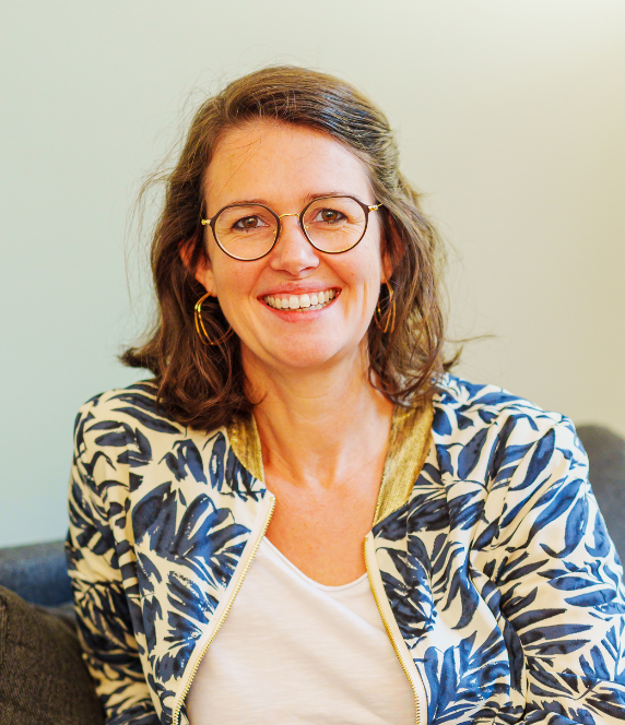 Alix Miot Photo Pro.png